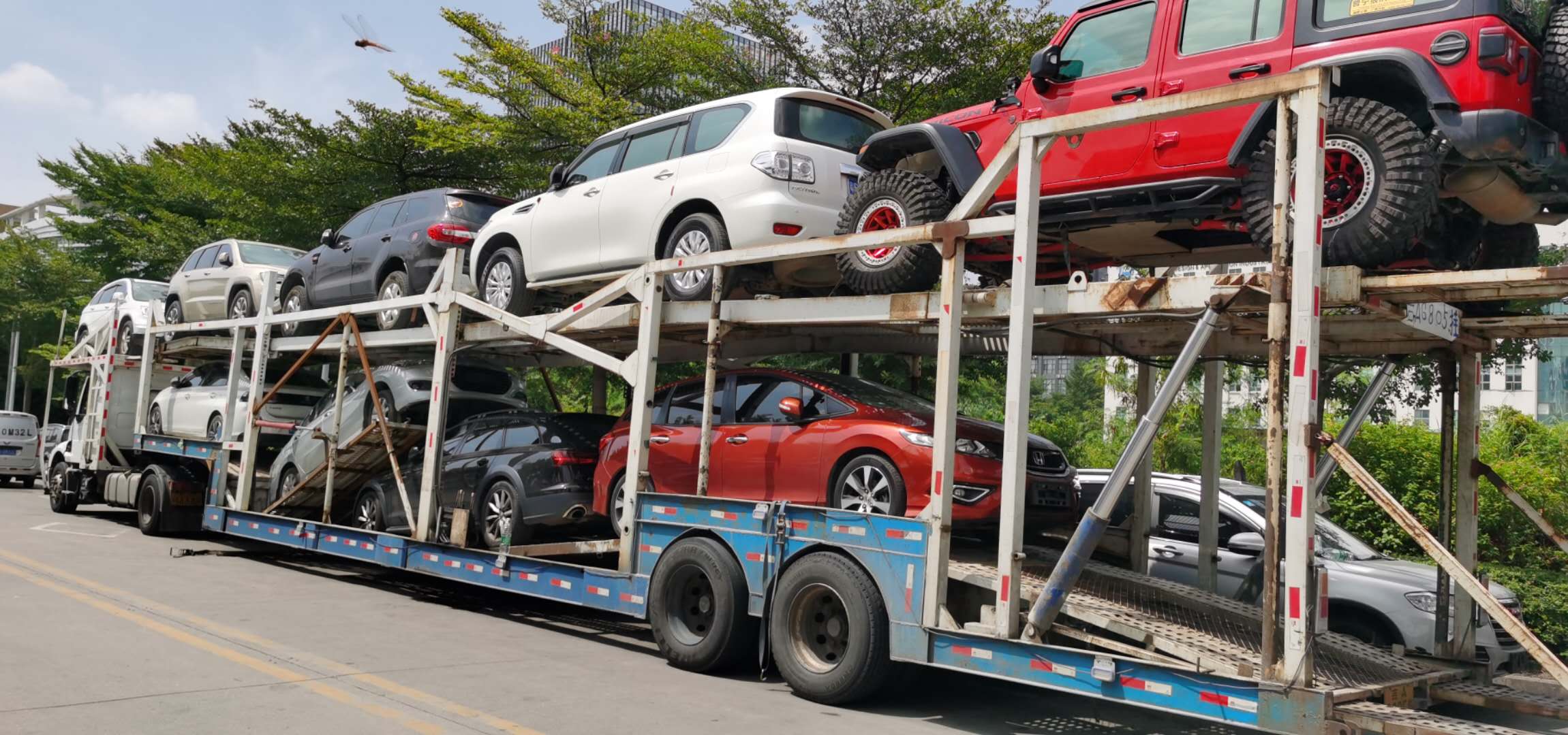 深圳托运小车到成都